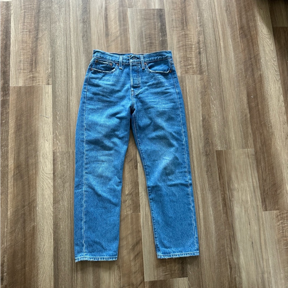 Levi’s Wedgie straight